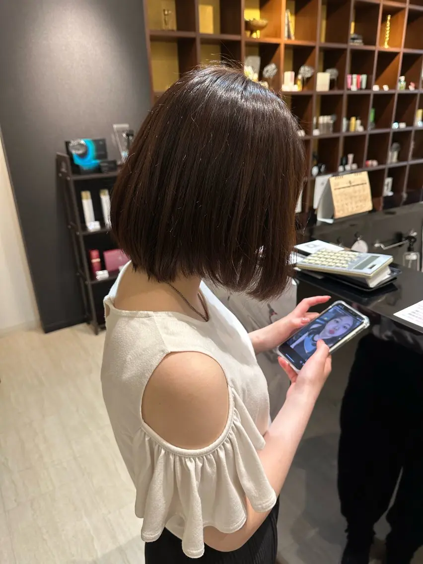 ショート カラー 早﨑 映天のヘアスタイル