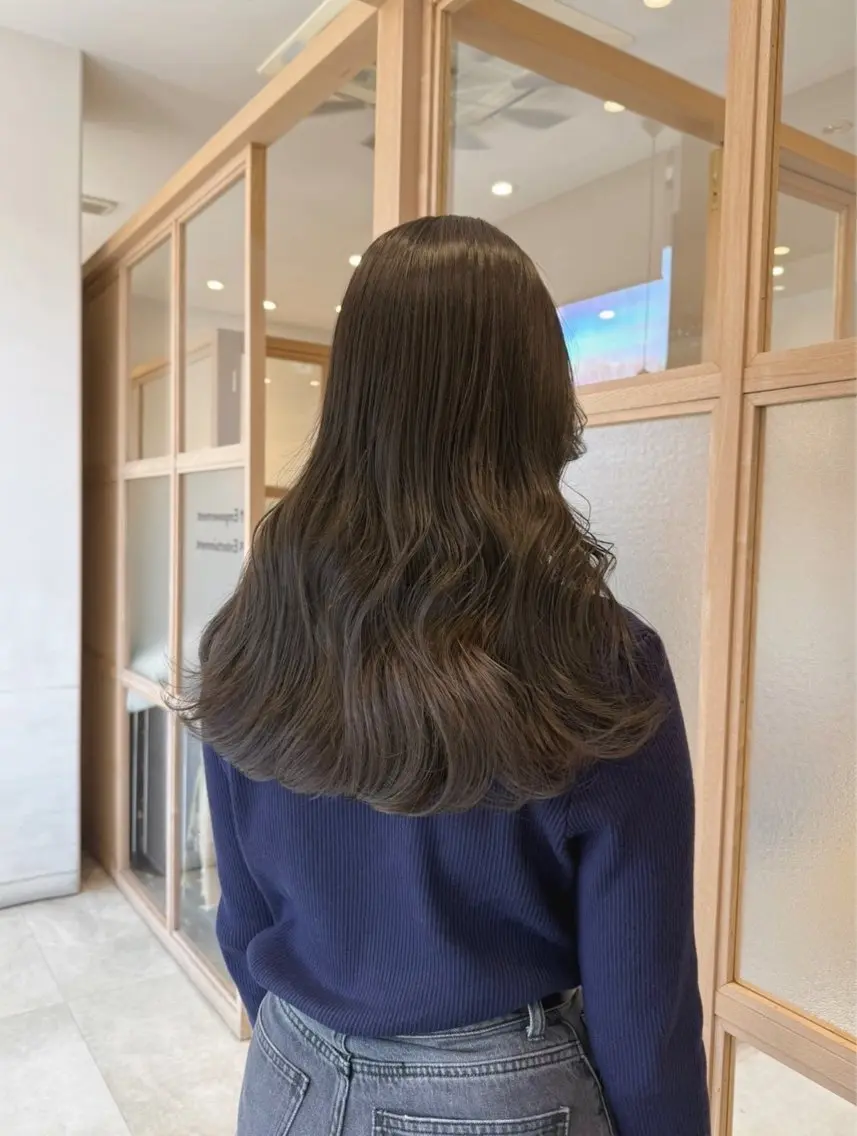 【2-3回目限定クーポン📢】カット+ケアカラー+髪質改善HITAトリートメント🎀✨の写真