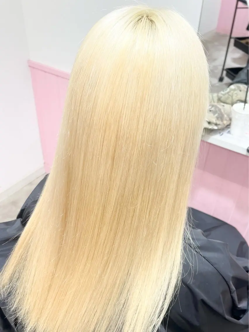 カラー ヘアアレンジ ブロンド ハイトーンカラー ヘアカラー トリートメント 艶髪ハイトーン/ ブロンド/Nagiのヘアスタイル
