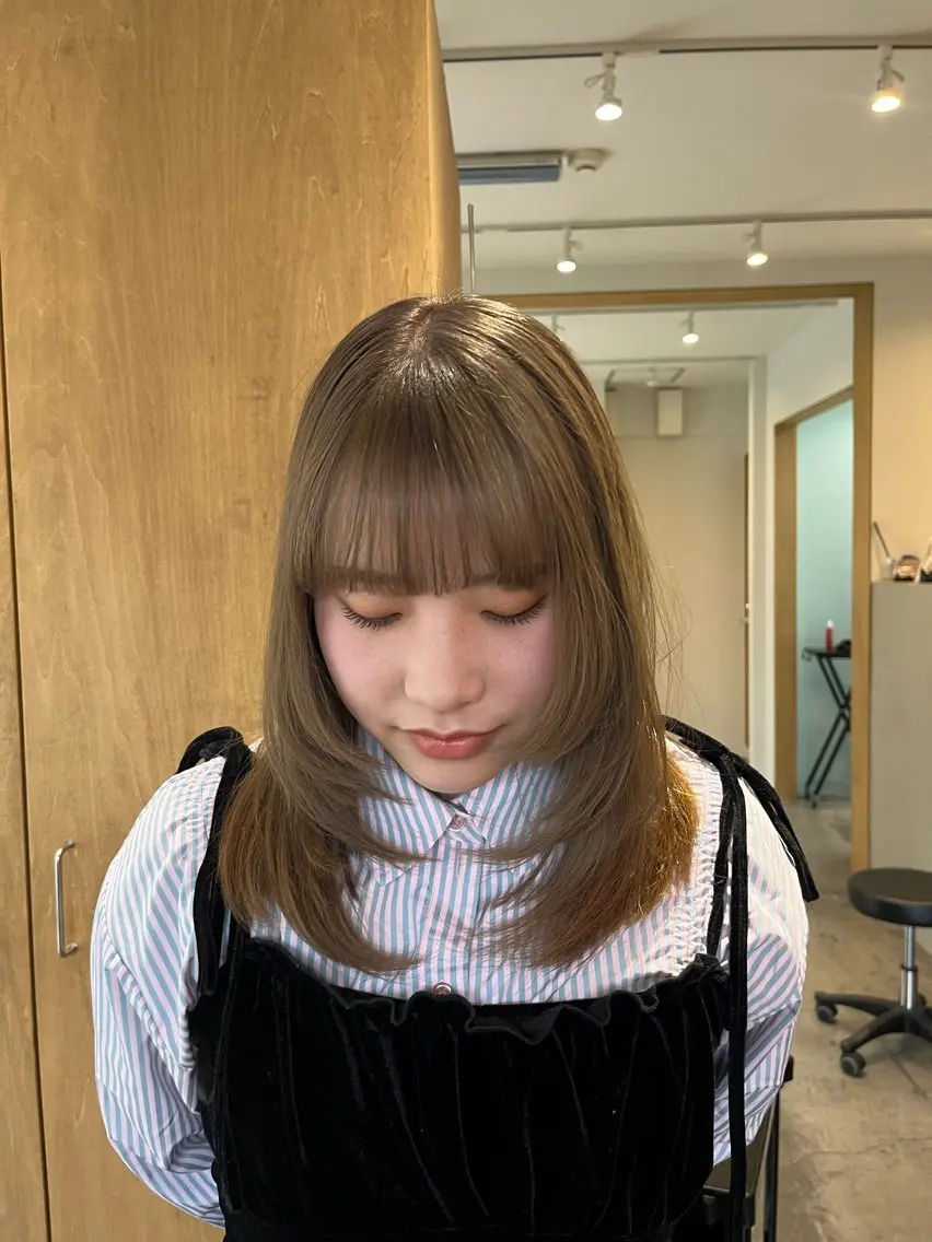 カラー 、 ハルナのヘアスタイル
