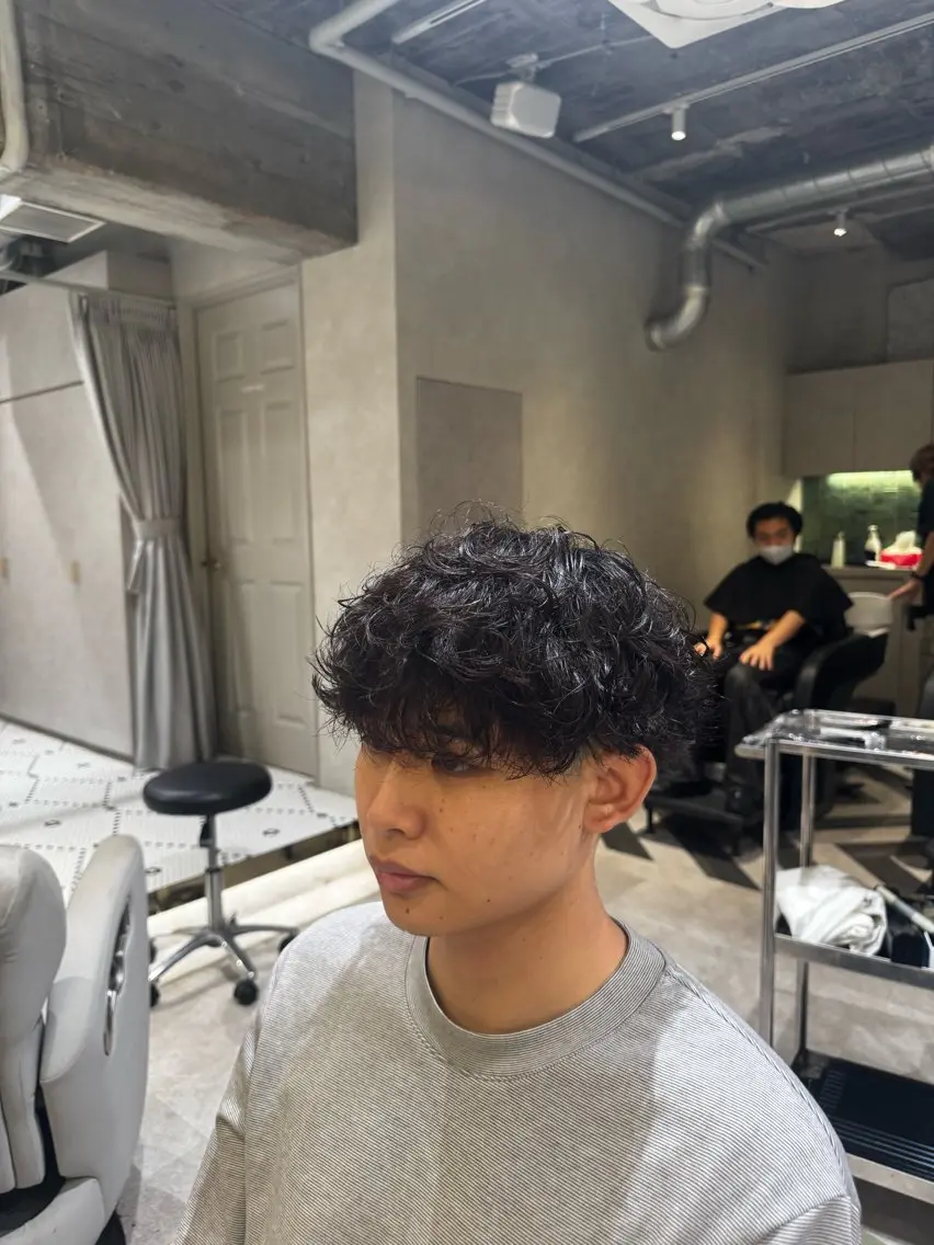 メンズ 新宿/メンズカット /パーマ/カラーのヘアスタイル