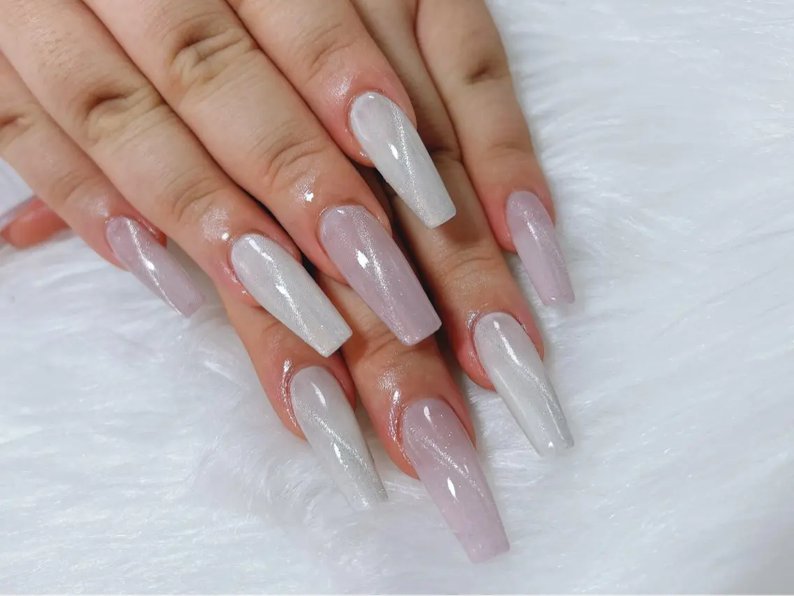 チップ長さだし10本 マグネットネイル💅🧲の写真