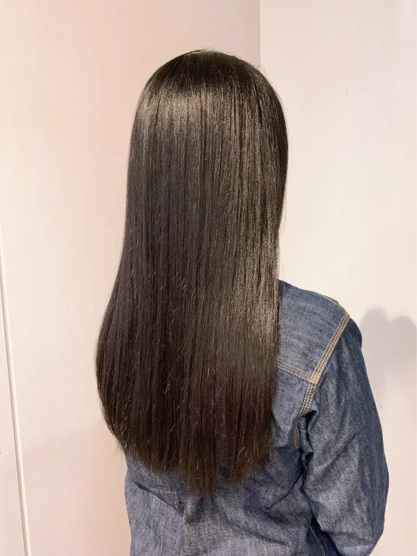 ディレクターカット➕髪質改善ストレート➕バイカルテ髪質"再生"トリートメントの写真