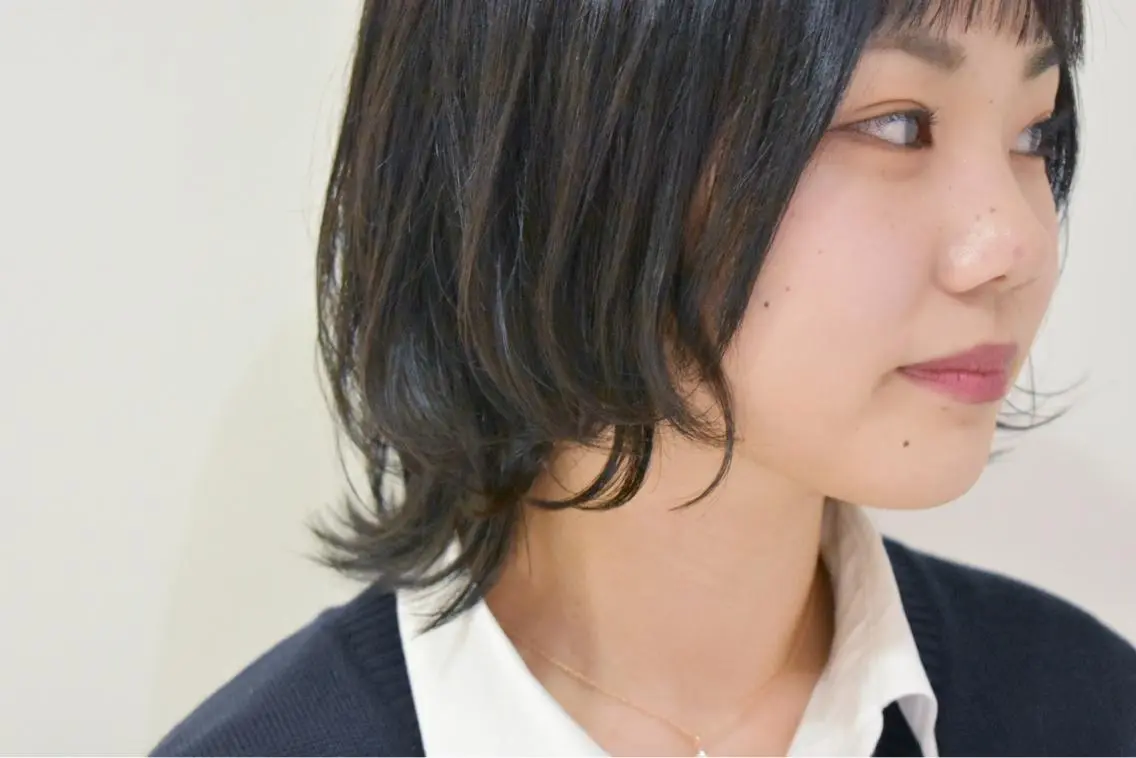 ショート タカハシ ハヤトのヘアスタイル