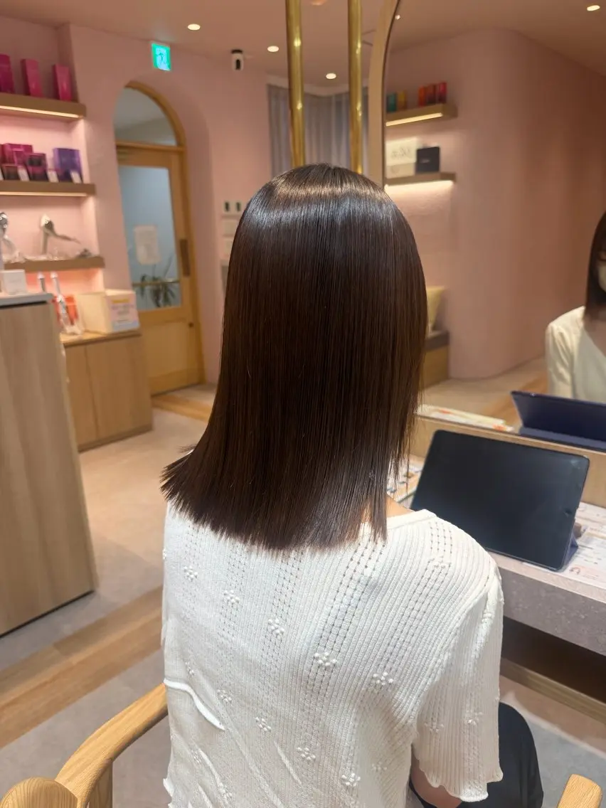 ミディアム 縮毛矯正 merc.🌿 友藤鮎那のヘアスタイル