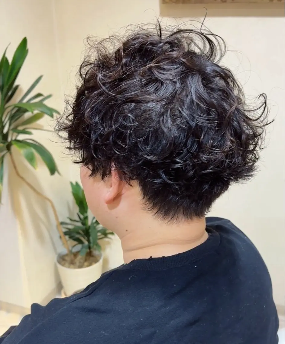 メンズ 顔周りカット 髪質改善/艶カラーのヘアスタイル