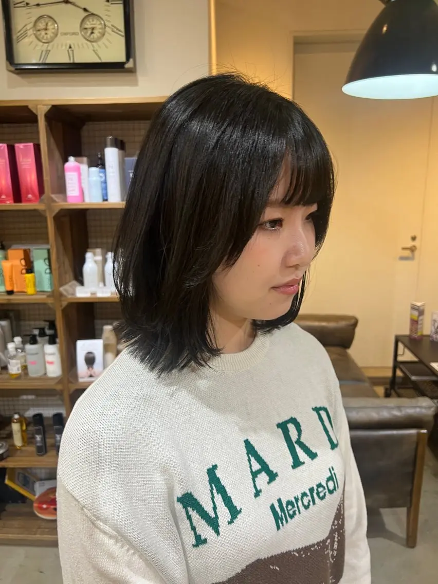 ショート カラー ボブレイヤー ボブ 顔周りカット レイヤーカット beleefric 🩵チセのヘアスタイル