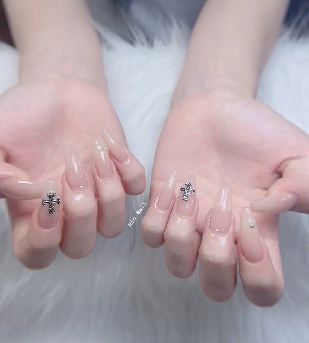 ネイル ハンドネイル Hin Nail 日本橋店のネイルデザイン