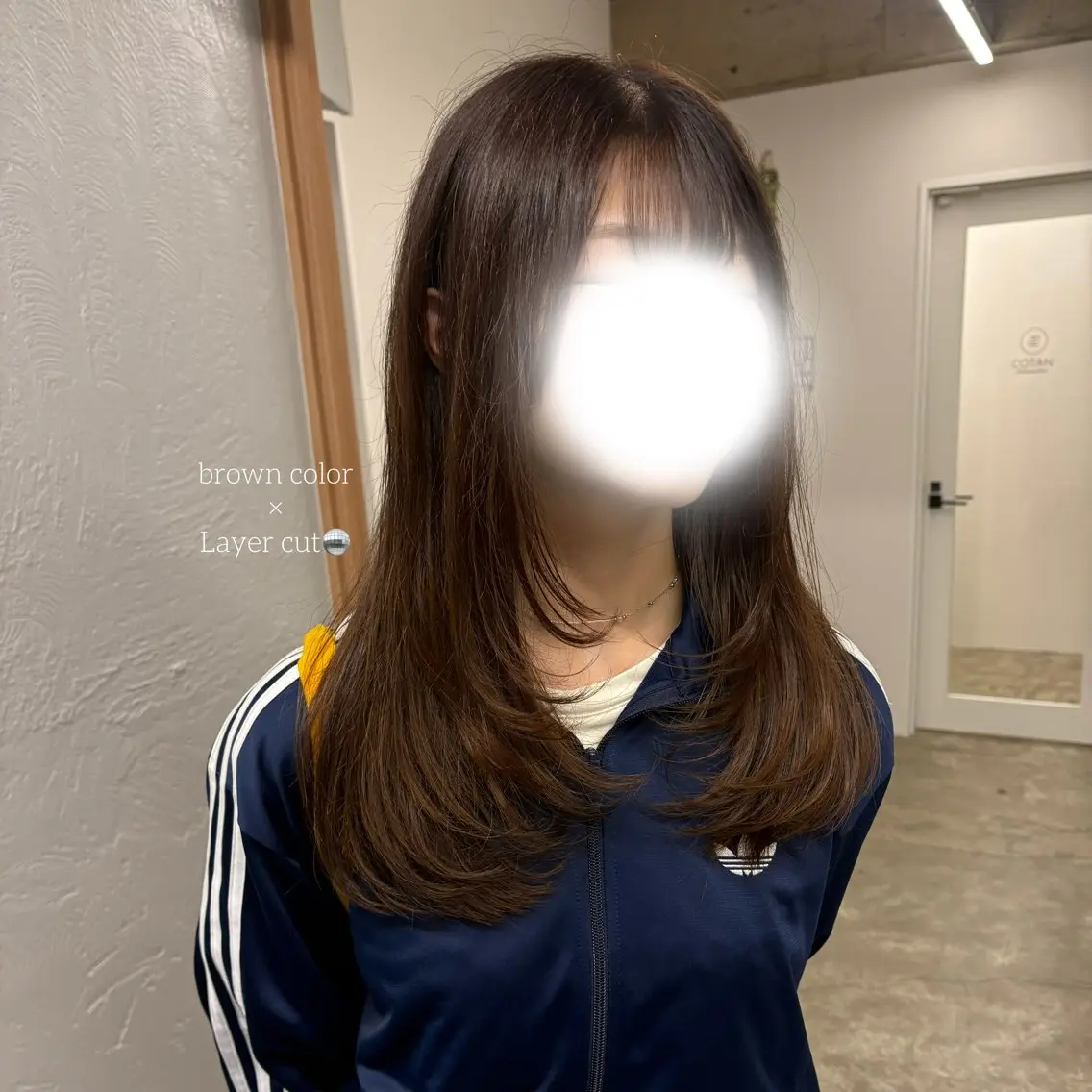 セミロング カラー ブラウンカラー レイヤーカット 艶カラー/ レイヤー /髪質改善|YUIのヘアスタイル