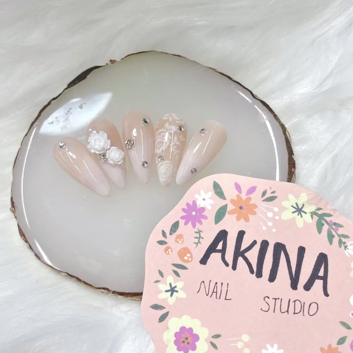 セミロング ハンドネイル Akina Nail 亀戸のネイルデザイン