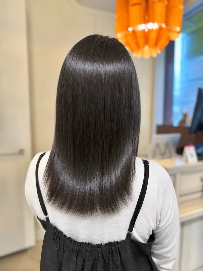 ミディアム カット トリートメント NICCOLO室見 Erinaのヘアスタイル