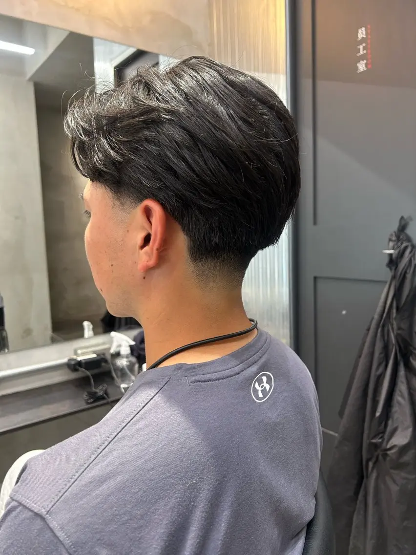 ミディアム メンズ フェードカット カット 【明大前フェード/ メンズパーマ/岳】のヘアスタイル