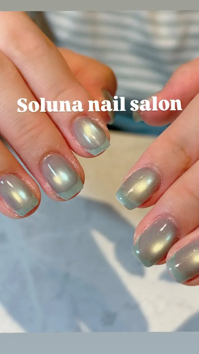 ネイル グリーン マグネットネイル 夏ネイル ハンドネイル soluna なつみのネイルデザイン