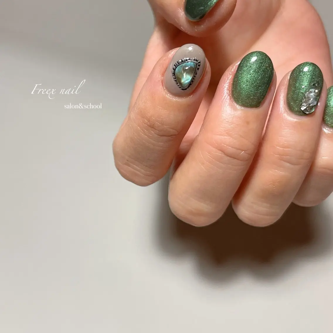 ネイル ハンドネイル ハンドケア freex nail /ニュアンス/個性派のネイルデザイン