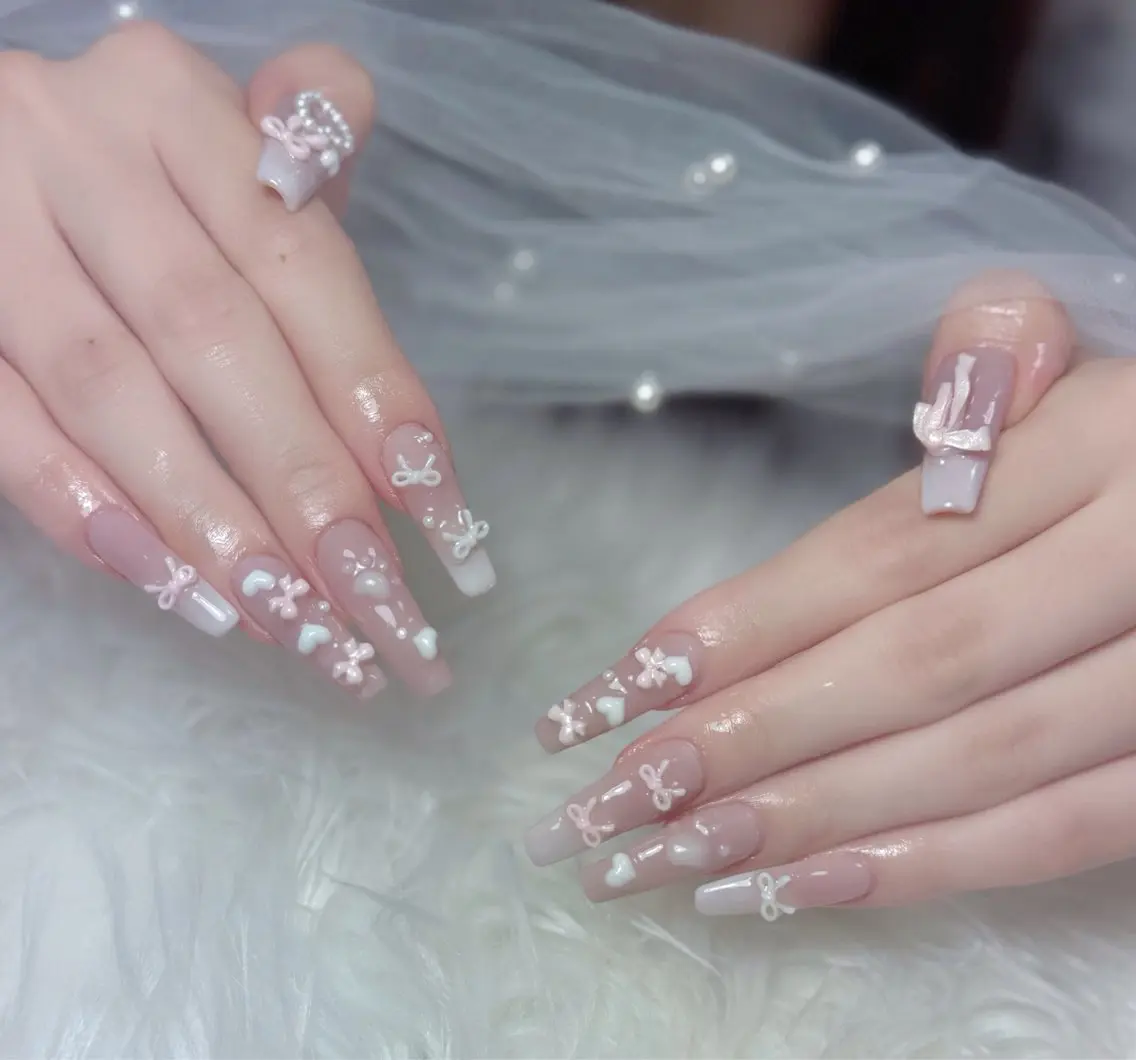 ネイル ハンドネイル AURORA nail salonのネイルデザイン