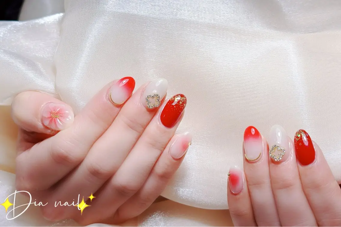 ネイル チークネイル ジェルネイル グラデーション マグネットネイル ニュアンスネイル Di'a nail ネイルサロンのネイルデザイン