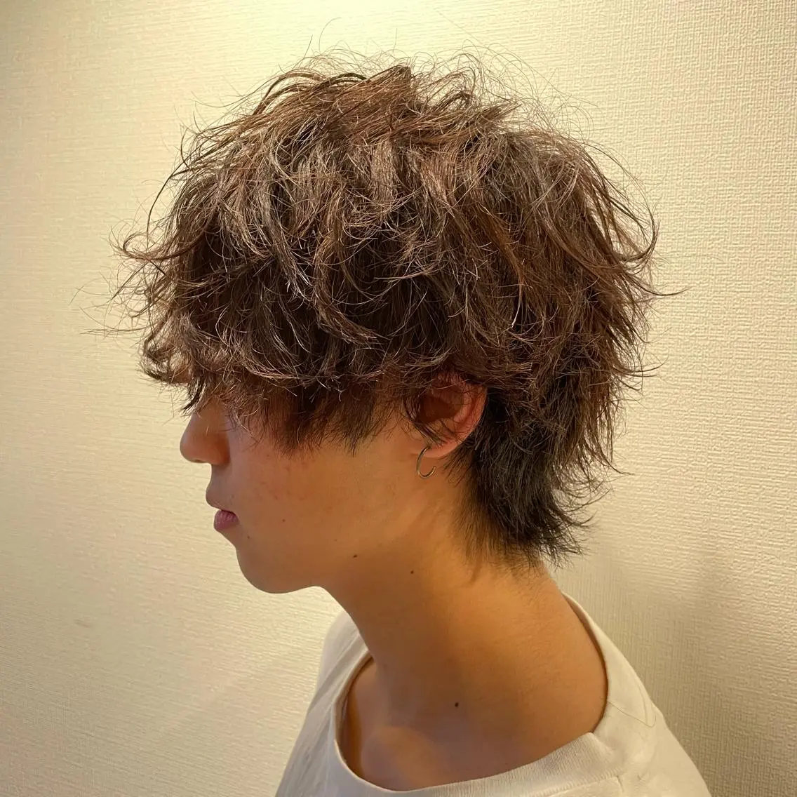 ショート メンズ 外ハネヘア ハイトーンエクステ 🎩カズキ🎩のヘアスタイル