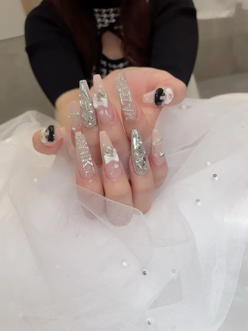 ネイル ハンドネイル minami🎀 矢場町ネイルのネイルデザイン