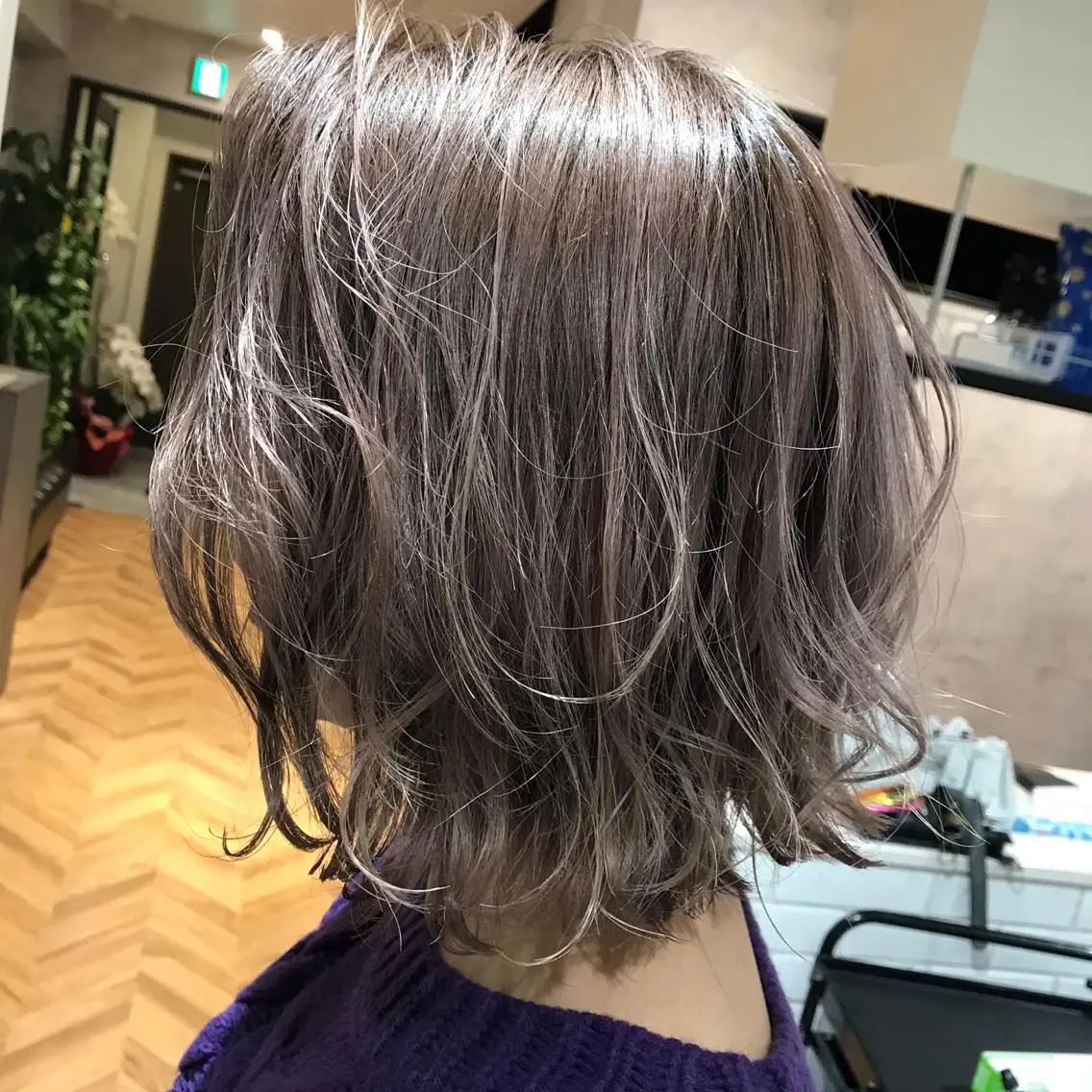 ミディアム カラー ヘアカラー 髪質改善will hairdesignのヘアスタイル