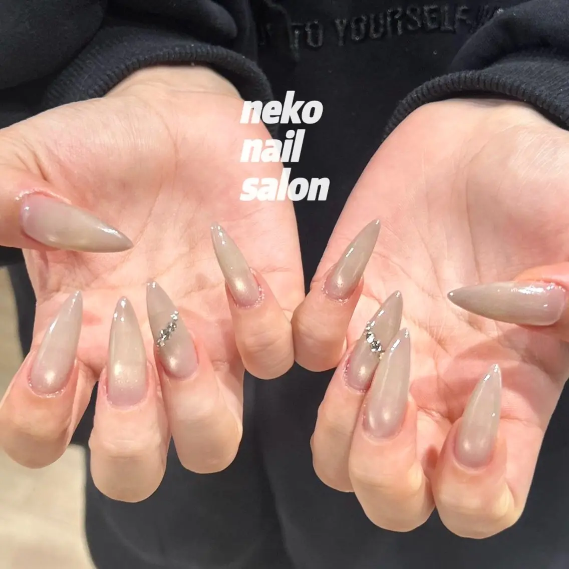 ネイル 氷ネイル・うるうるネイル マグネットネイル ハンドネイル neko nailのネイルデザイン
