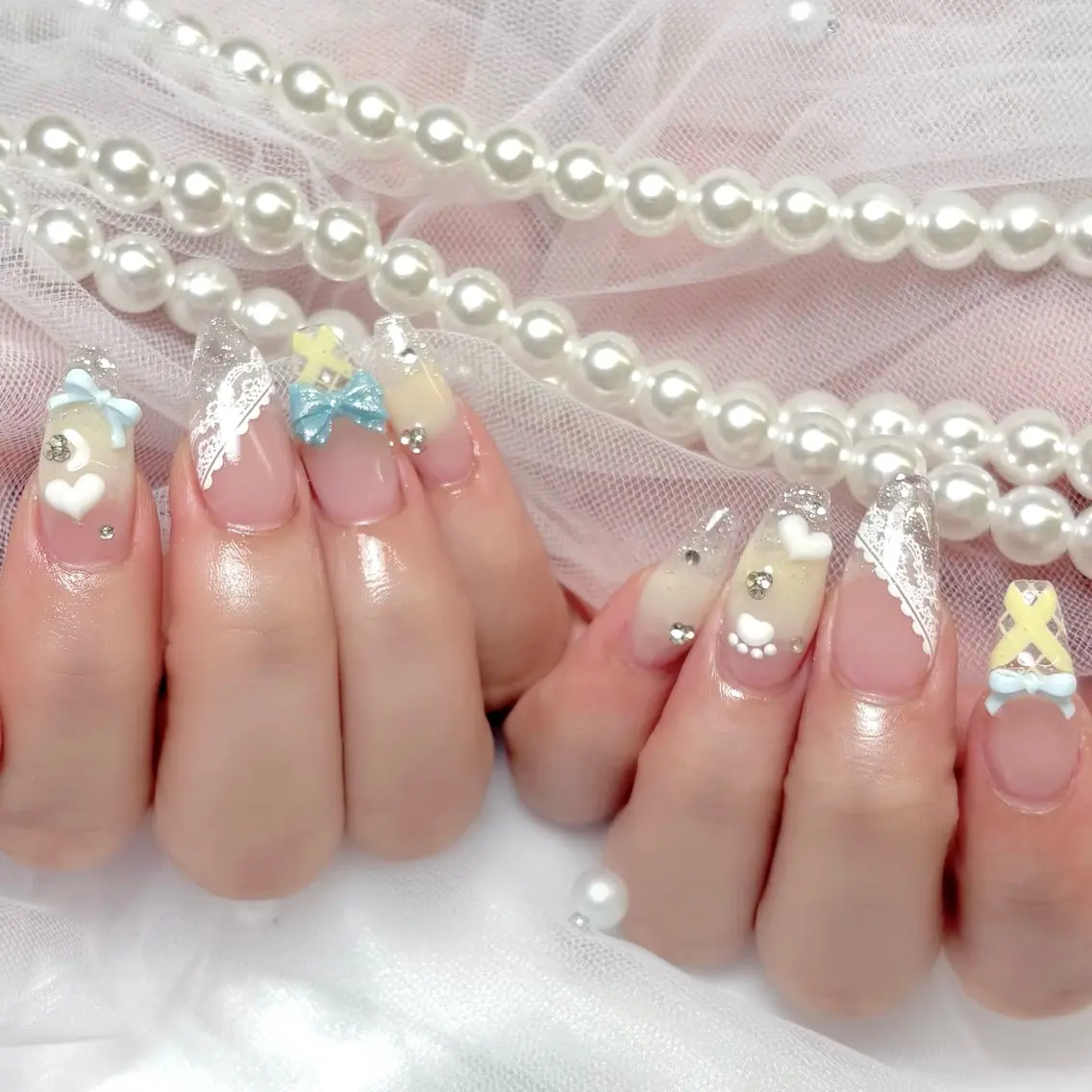 ネイル クリアネイル 長さ出し ハンドネイル Akiho🍒 堺筋本町ネイルサロンのネイルデザイン