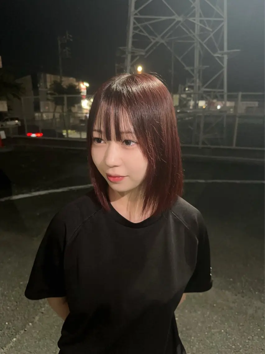 カラー ルプラボウ 石田渚夏のヘアスタイル