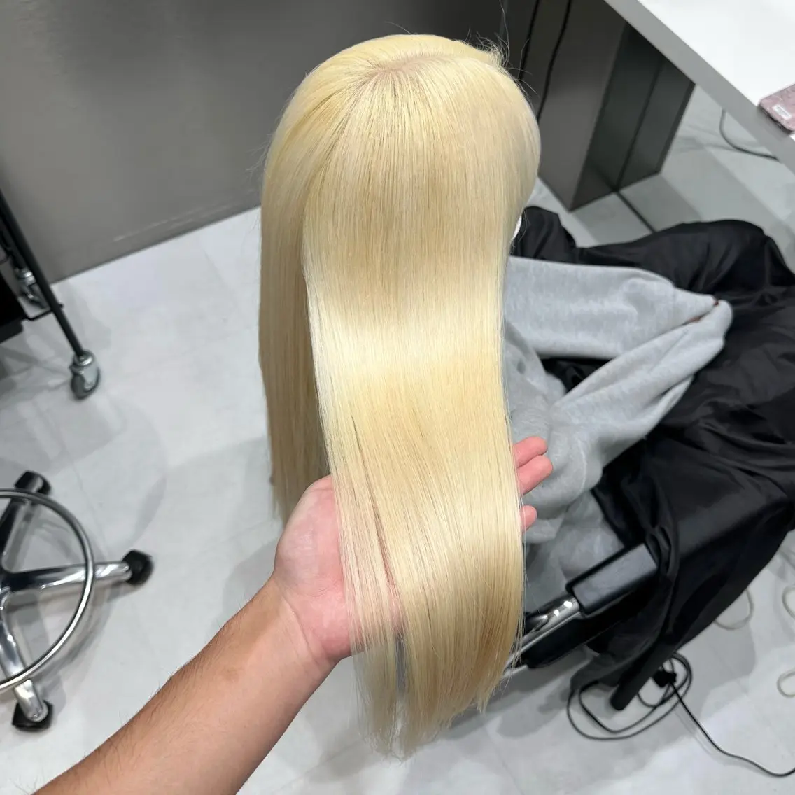ロング カラー ヘアカラー 💫艶ハイトーン×髪 質改善💫リュウトのヘアスタイル