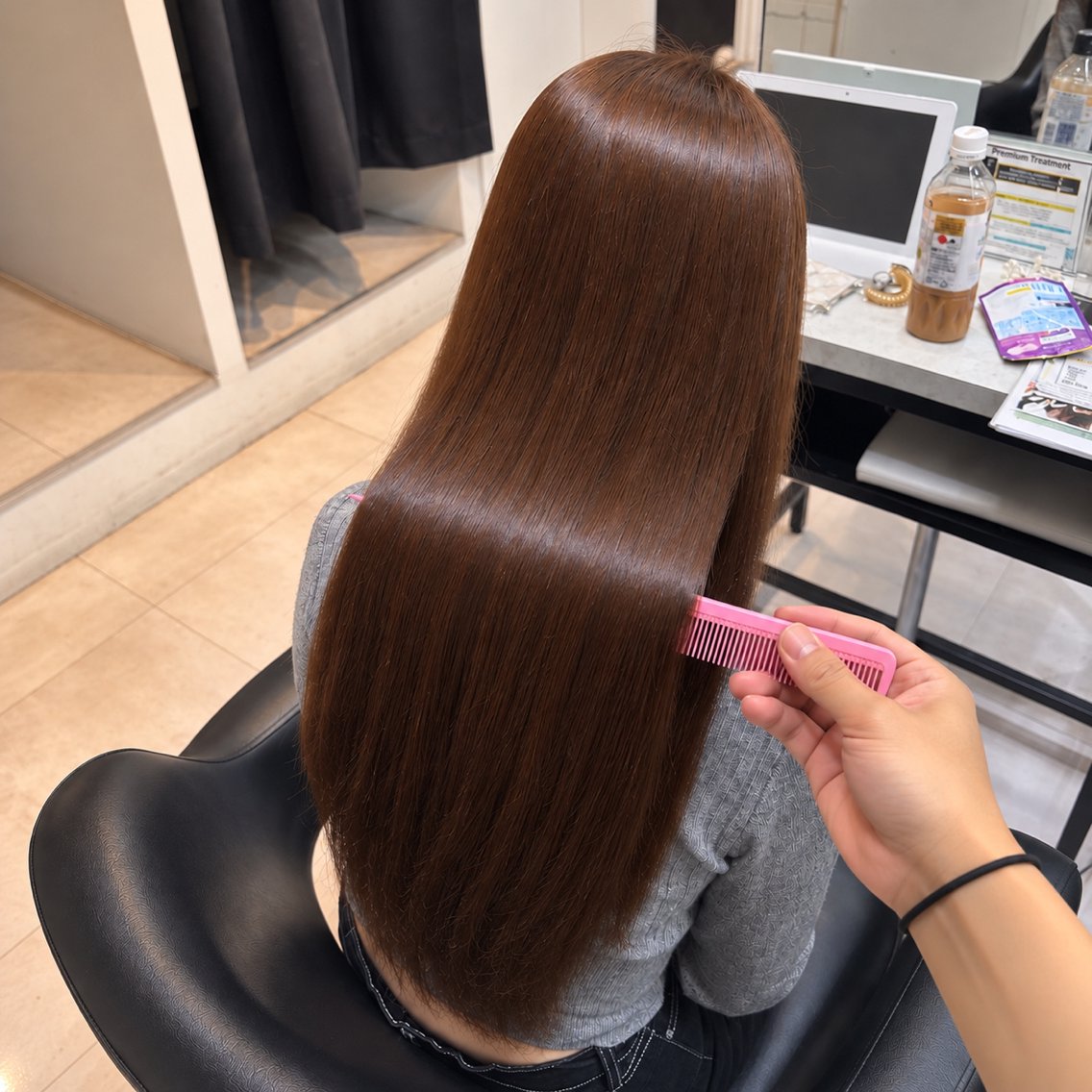 ロング カラー 透明感カラー ハッシュカット 髪質改善 レイヤーカット 縮毛矯正 ヘアカラー 🌙髪質改善カラー Momoka🦋のヘアスタイル