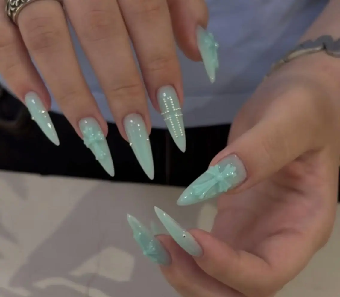 ネイル ハンドネイル 🎀 KiKi_nailのネイルデザイン