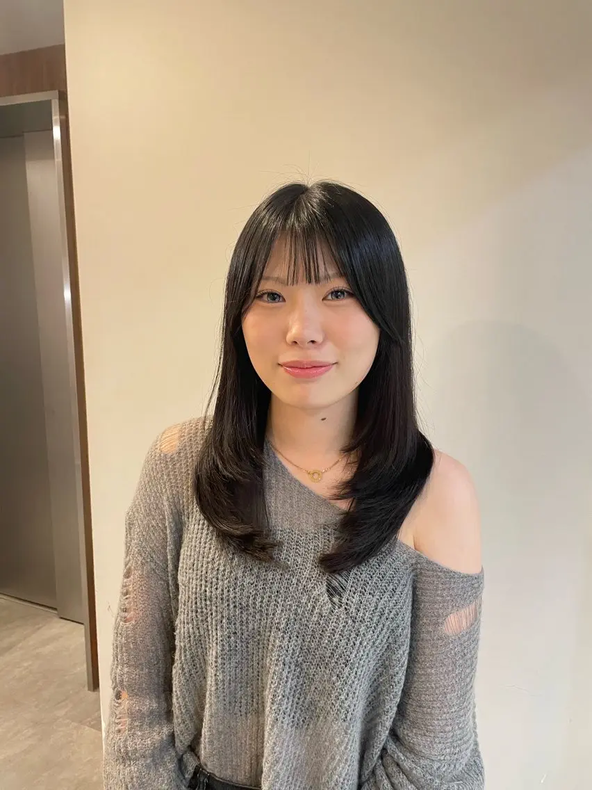 セミロング レイヤーカット 🌱 はるかのヘアスタイル