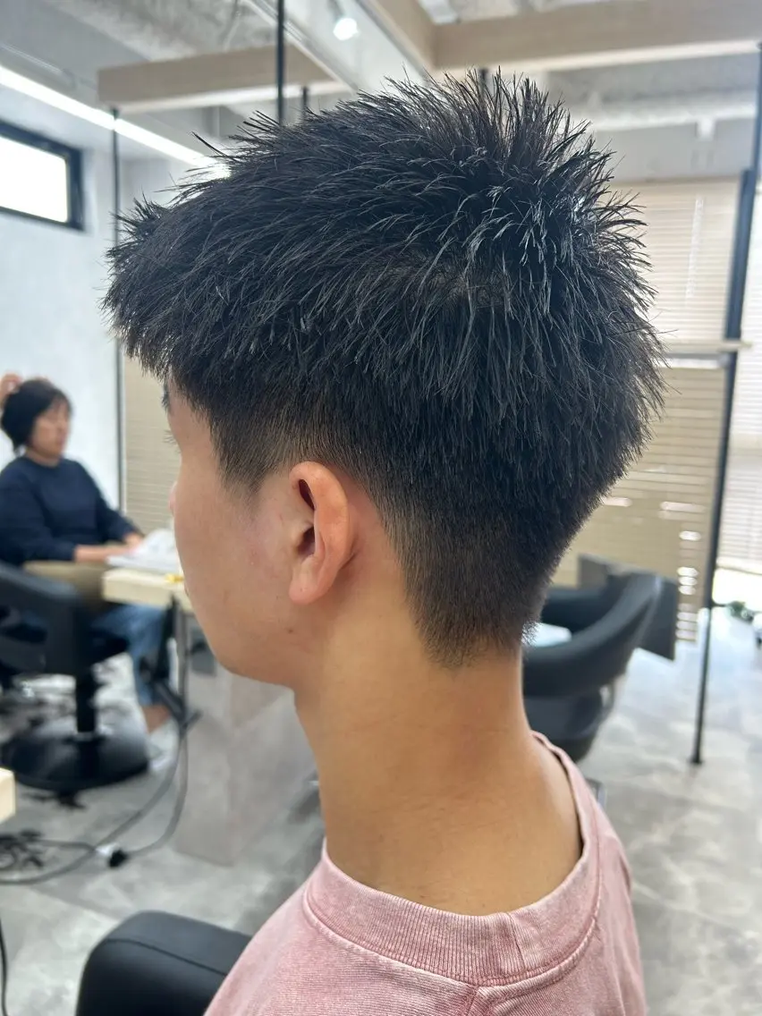 ショート メンズ ビジネス スパイキーショート 刈り上げ ショートヘア カット メンズカット/パ ーマ/スズキショウタのヘアスタイル
