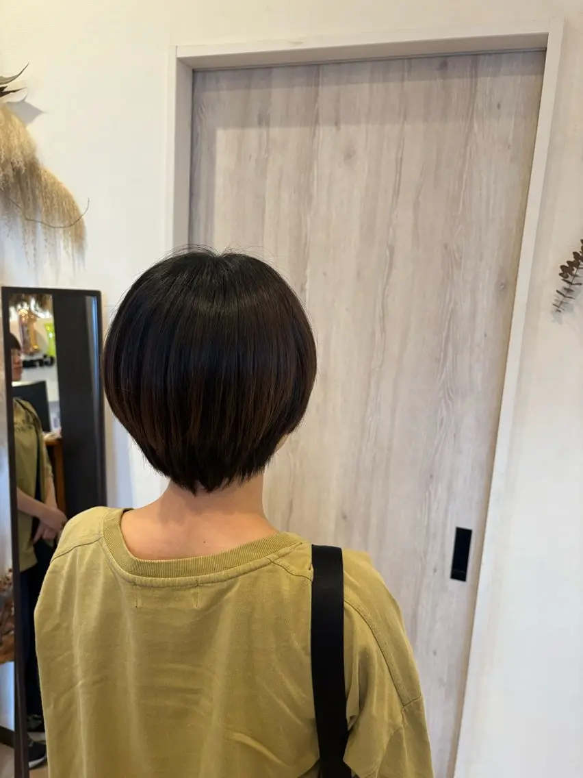 ショート ショートヘア 衛藤 澄玲のヘアスタイル