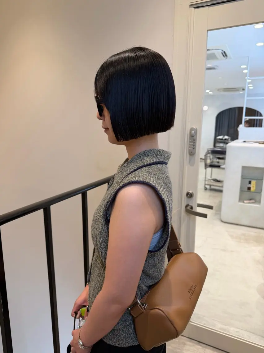 ショート カット ヘアカラー 桑本 さと子のヘアスタイル