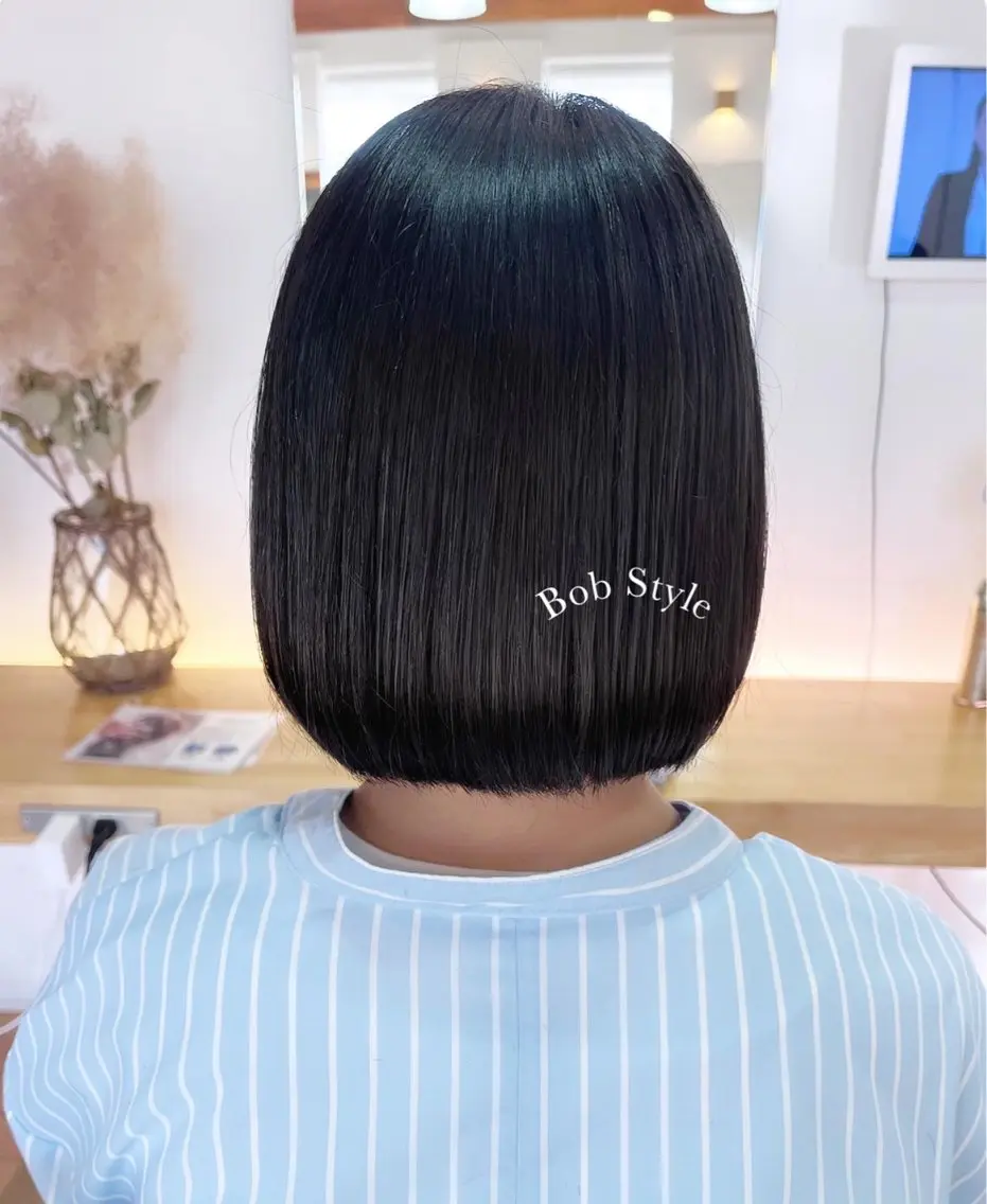 ショート ボブ Rina.💎🫧 小松里奈のヘアスタイル