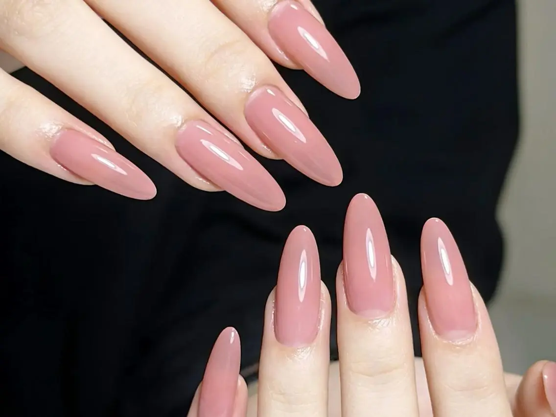 ネイル メンズ メンズ韓国風 オーロラネイル チークネイル 長さ出し フレンチネイル ハンドネイル ハンドケア NEW NAIL💞 Ka  Kaのネイルデザイン