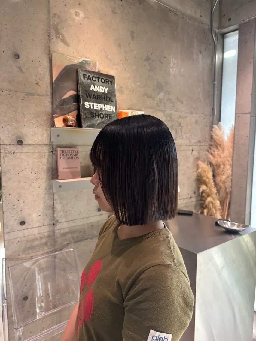 ミディアム カット 艶髪🫧 Suzunaのヘアスタイル