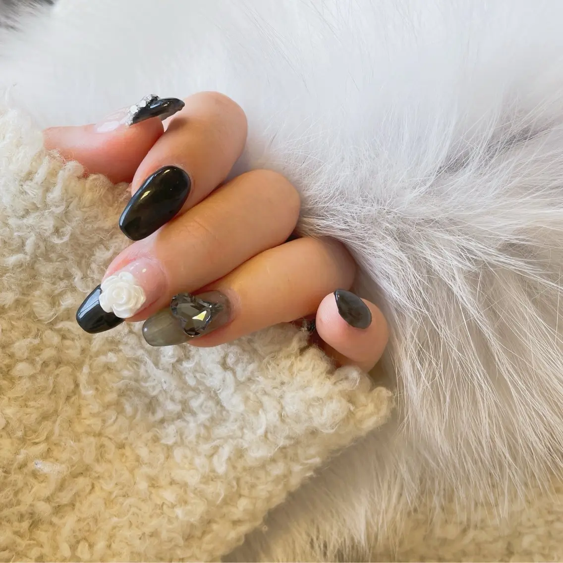 【ハンド】ワンホンネイル💅　中国のインフルエンサー(ワンホン)発　エレガントで大人な色っぽい感じで大人気‼️)の写真