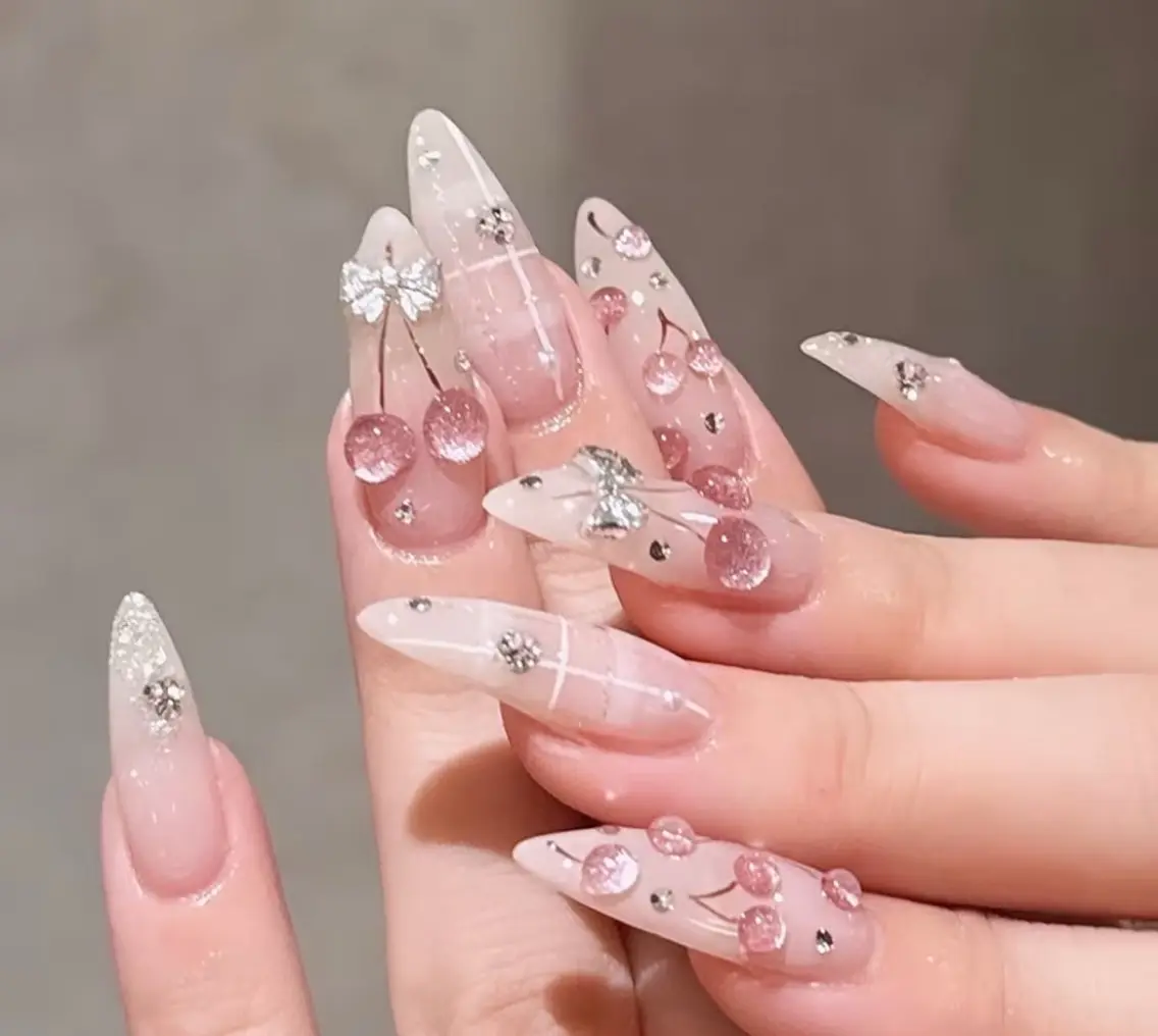 ネイル moko nailのネイルデザイン