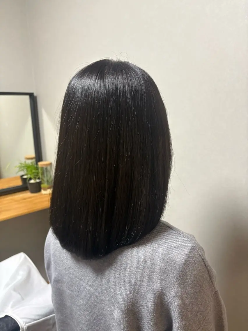 カラー 木崎 優来のヘアスタイル