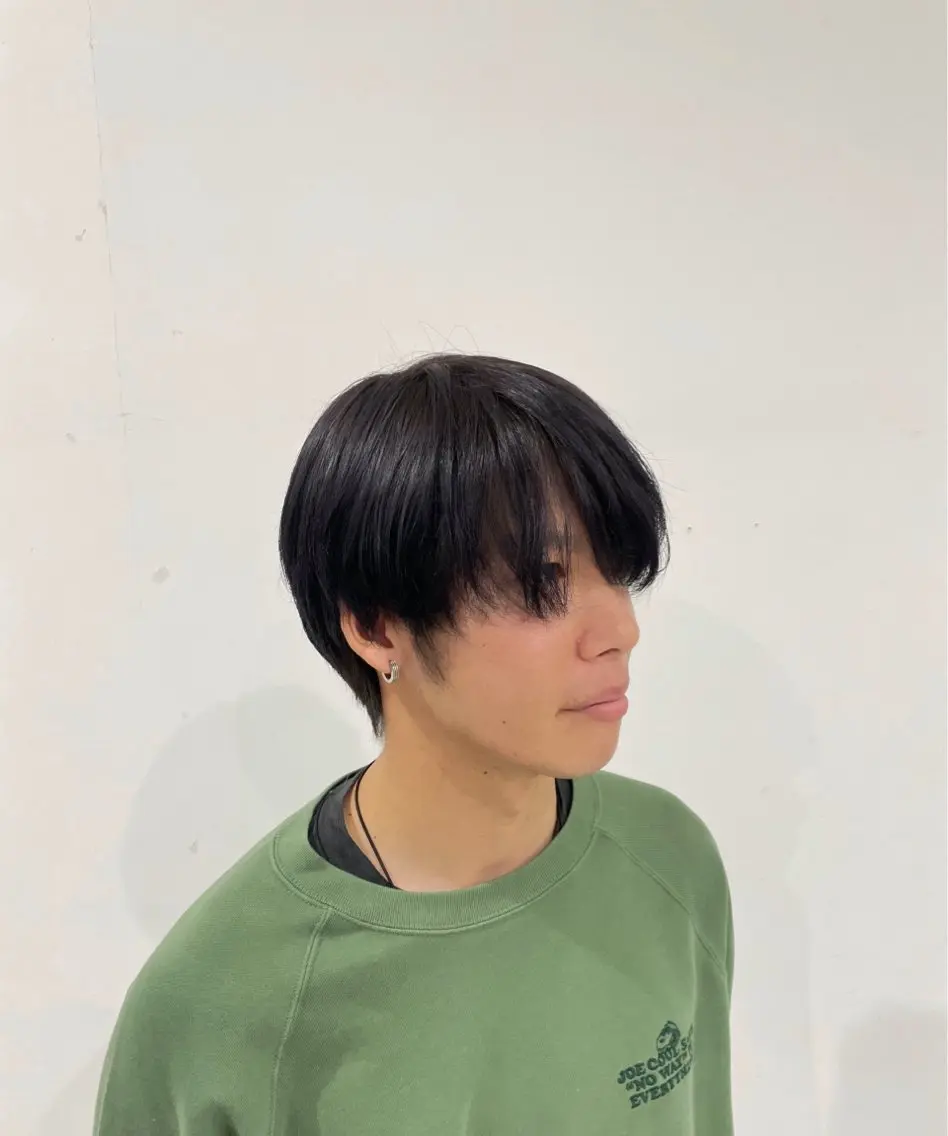 カラー メンズ ラベンダーカラー ラベンダーグレー ヘアカラー TOKU KAZUHAのヘアスタイル