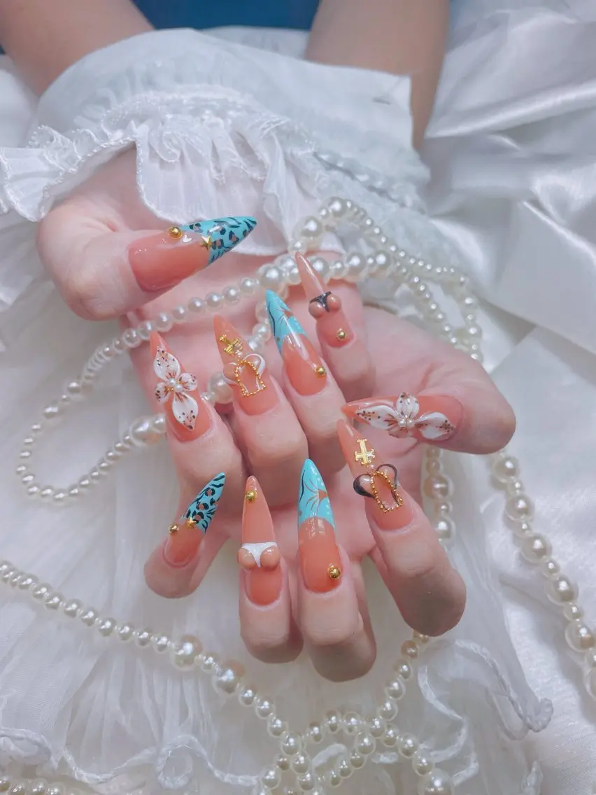 ネイル クリアネイル 韓国ネイル マグネットネイル ピンク スカルプネイル ハンドネイル princess スカルプ専門店のネイルデザイン