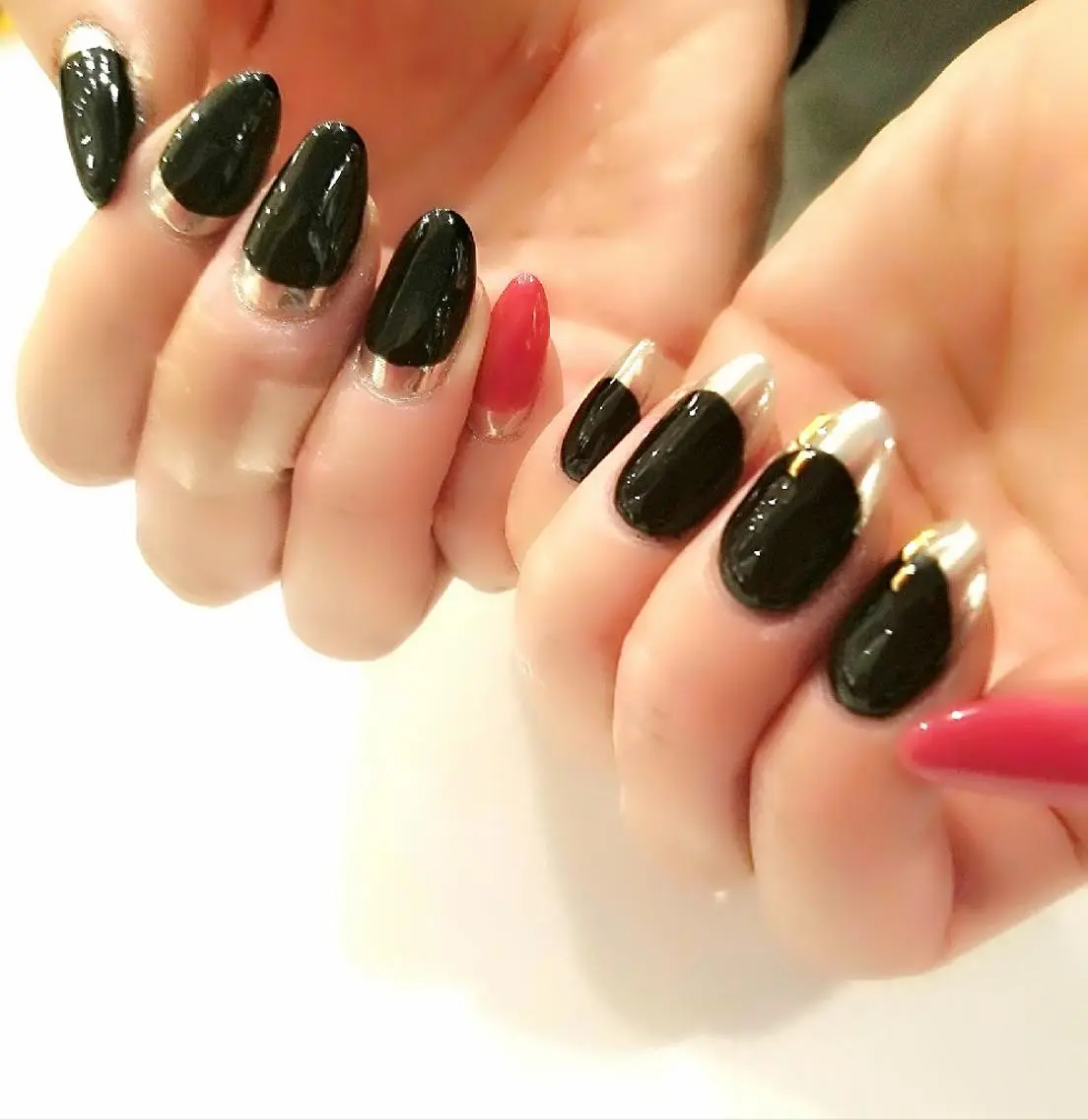 ネイル フレンチネイル ミラーネイル nail salon ipuniのネイルデザイン