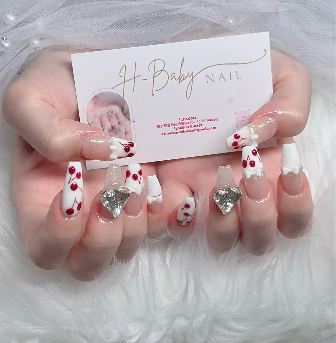 ネイル オーロラネイル フレンチネイル ジェルネイル ハロウィン キラキラネイル ハンドネイル H.baby Nail Salonのネイルデザイン