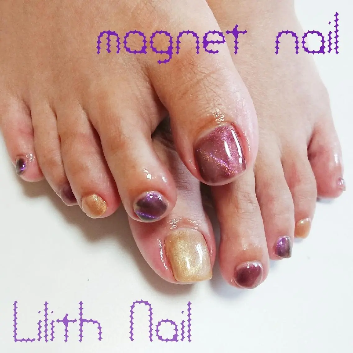ネイル マグネットネイル フットネイル Lilith Nailのネイルデザイン