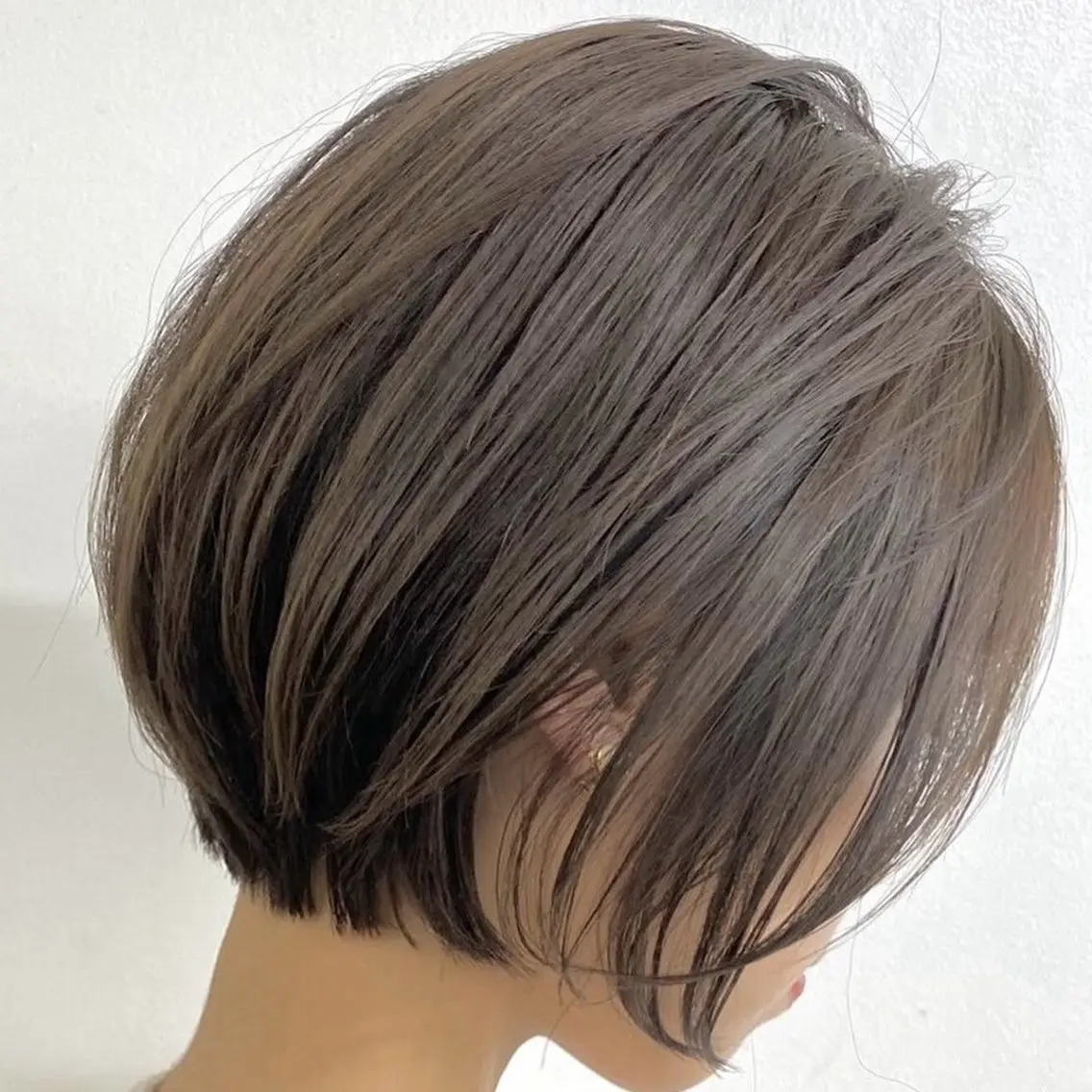 ショート カラー ヘアアレンジ fifth 石川 凪のヘアスタイル