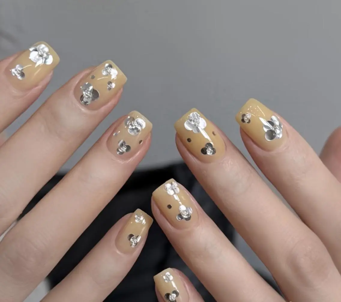 ネイル ハンドネイル 🎀 NaNa_nailのネイルデザイン