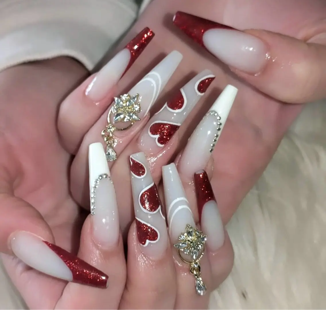 ネイル グラデーション キラキラネイル ワンカラーネイル 冬ネイル Jenn Nail Salonのネイルデザイン