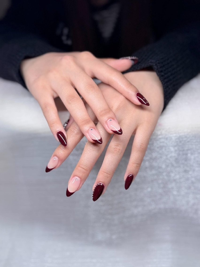 ネイル オーロラネイル 氷ネイル・うるうるネイル 韓国ネイル 水色 夏ネイル ハンドネイル kirakime nailのネイルデザイン