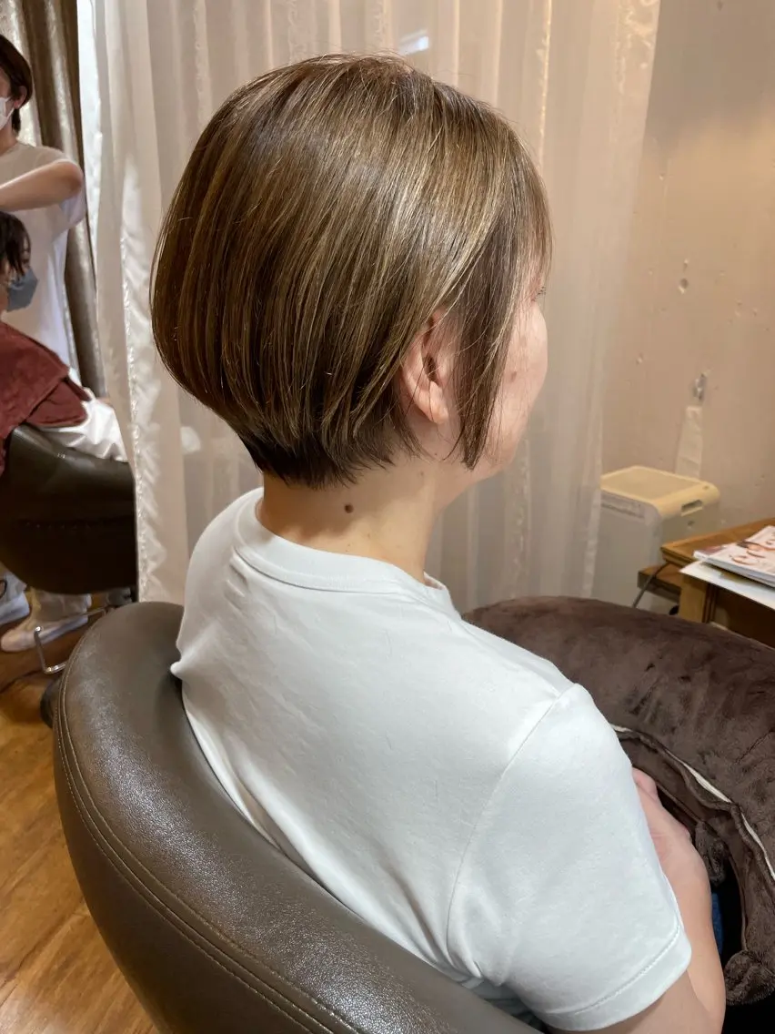 ショート カラー 似合わせカット得意 仁井亮のヘアスタイル