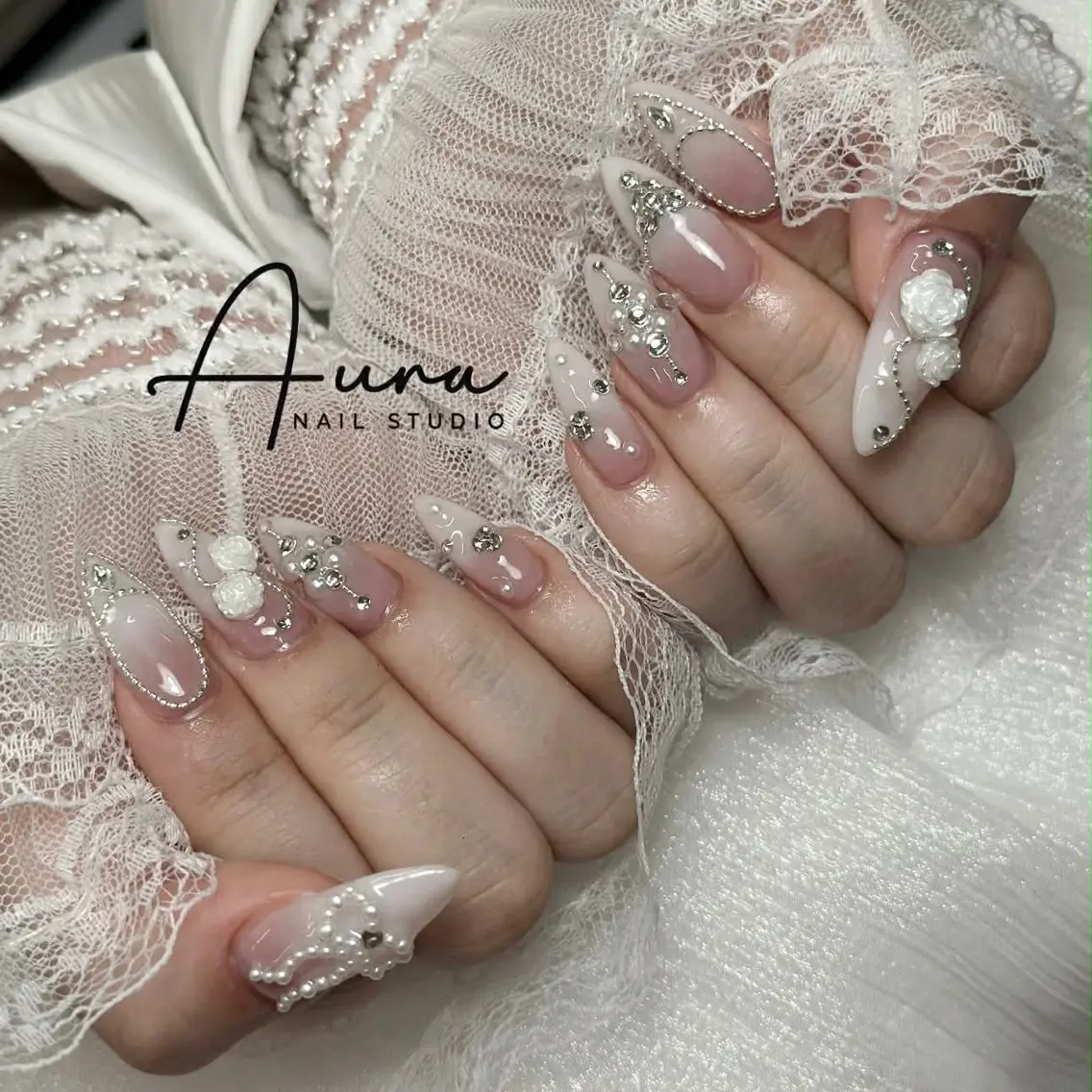 ネイル ハンドネイル Aura Nail HanNaのネイルデザイン